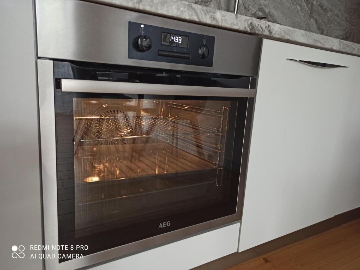 New Big Loft Apartments Jurmala With Free Secured Parking Экстерьер фото